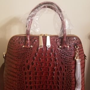 Sydney  Pecan Melbourne